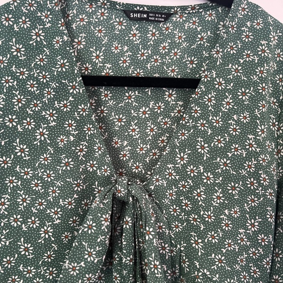 Top - Picture 4 of 5